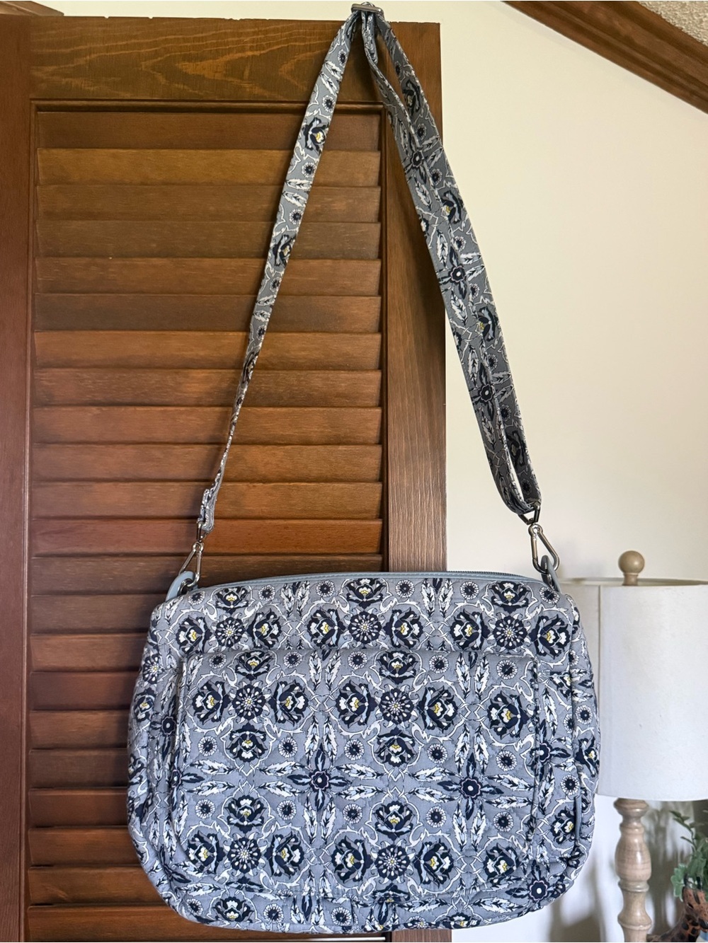 Vera Bradley Carson shoulder bag NWOT cotton Plaza Tile
